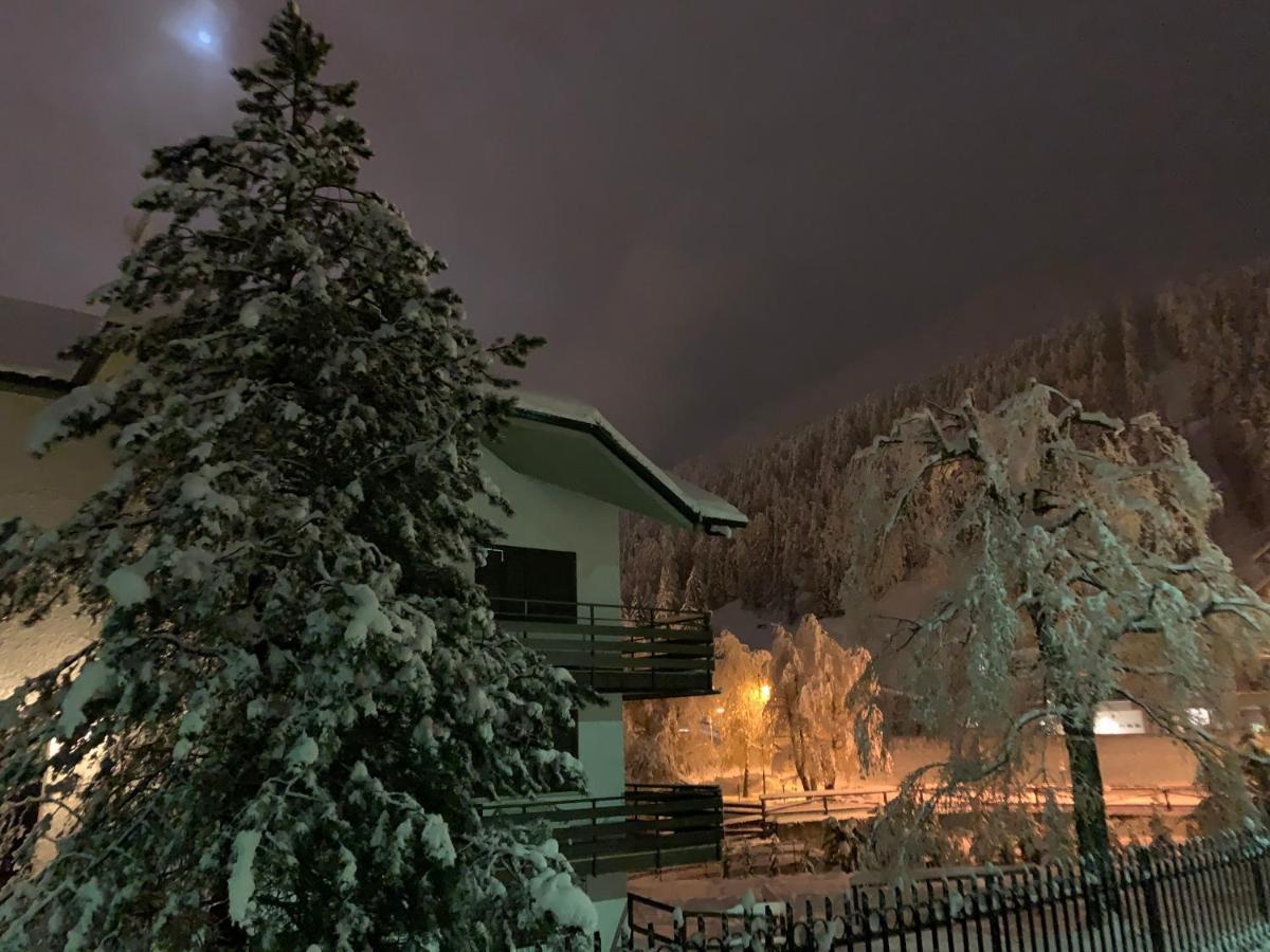 White Rock Apartment Ponte Di Legno Exterior photo